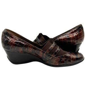Vtg Circa Joan & David Patent Croc Wedges 9 Brown Mob Wife Y2K Office Siren